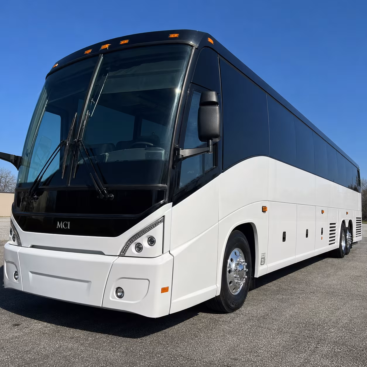 in lynwood the right employee shuttle starts with the right route